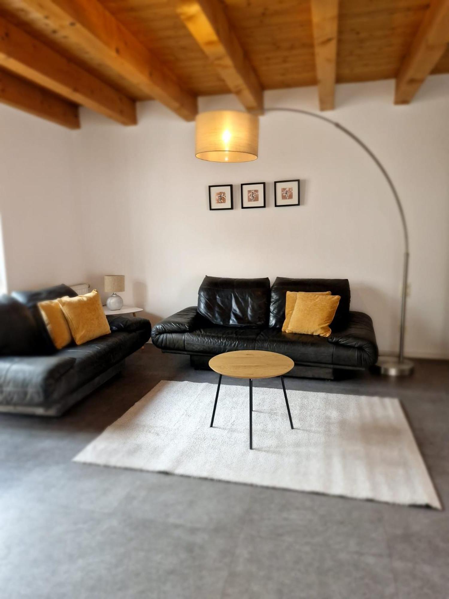 Adler Landhotel Buergstadt Buitenkant foto